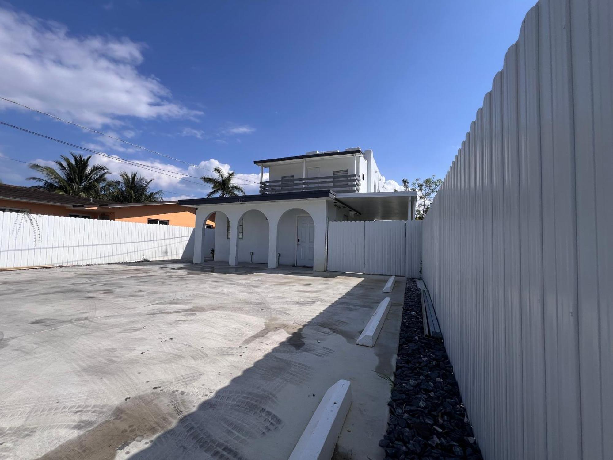 Charming Two Bedroom Apartment. Miami Buitenkant foto